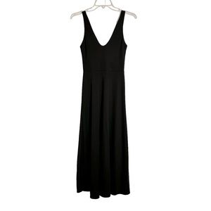 Forever 21 deep V dress black maxi dress size XS